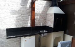 Área de Churrasqueira em Granito<br> Preto São Gabriel